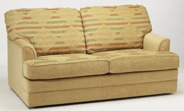 LA-Z-BOY Sofas & Recliners - The LA-Z-BOY Daphne